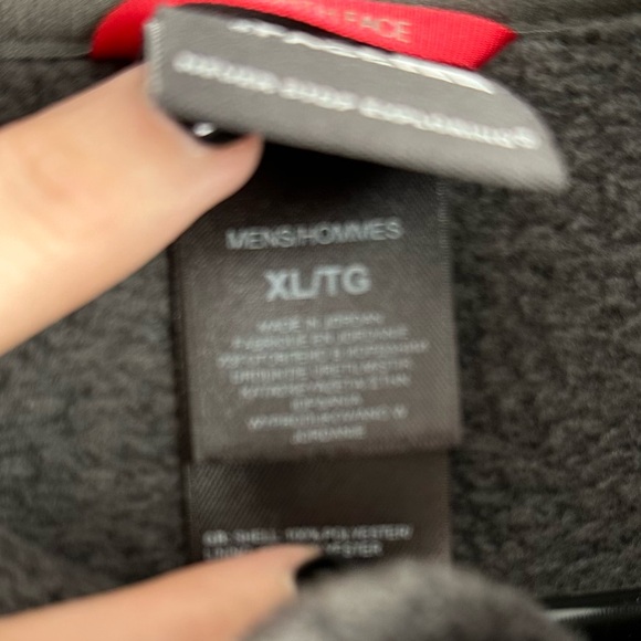 Men’s Northface Zip up Jacket. Like New. XXL - Picture 2 of 3